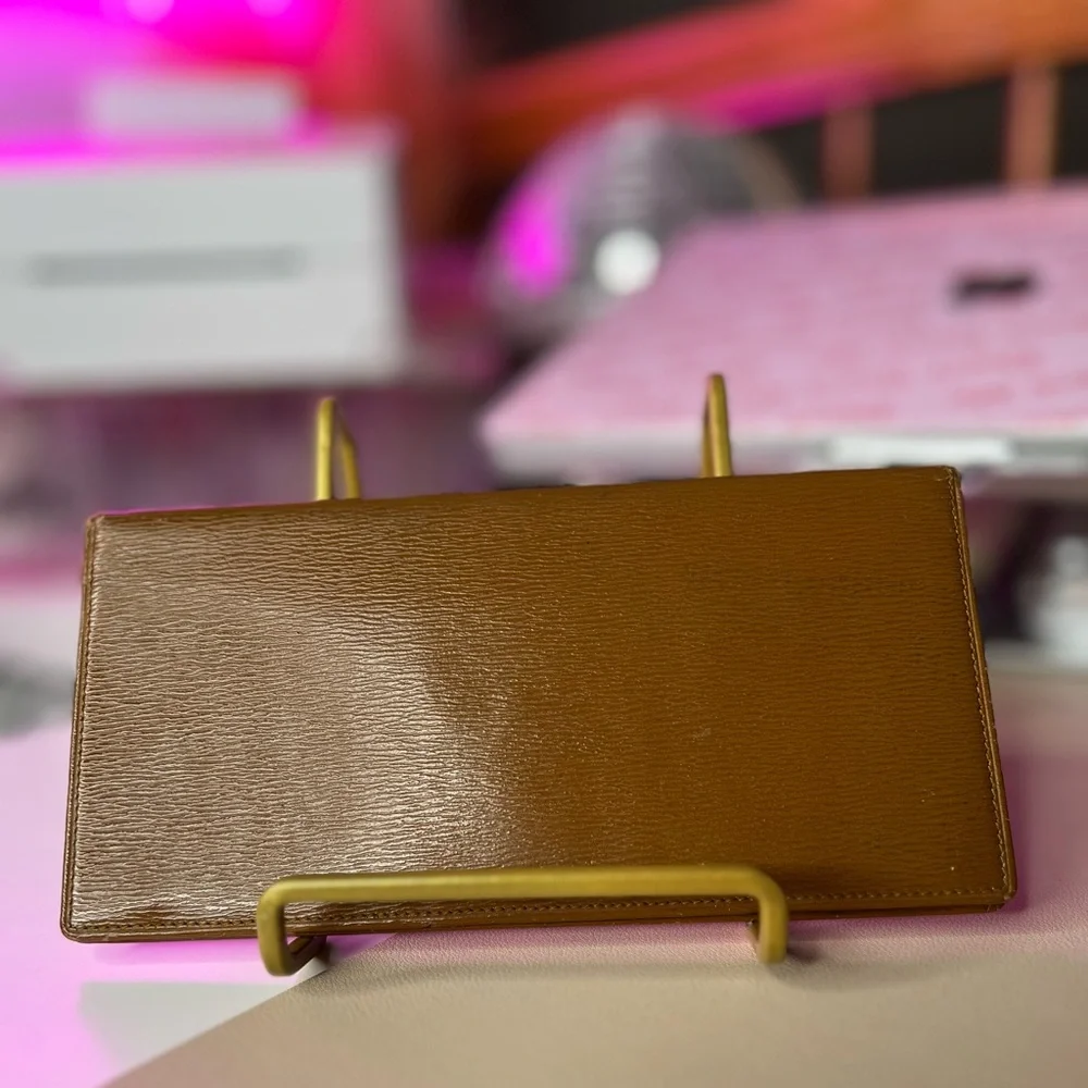 CHRISTIAN DIOR Vintage Bi-fold Leather Wallat~ EUC😍🔥